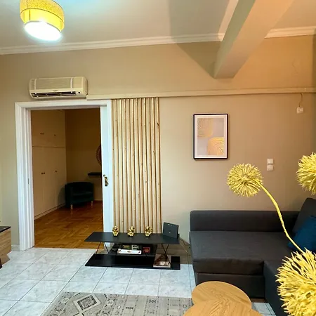 Cozy Home In Nea Smirni-2